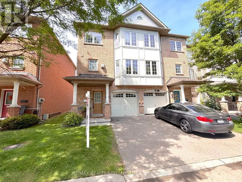 Townhouse at 53 - 470 BEACH BOULEVARD, Hamilton
