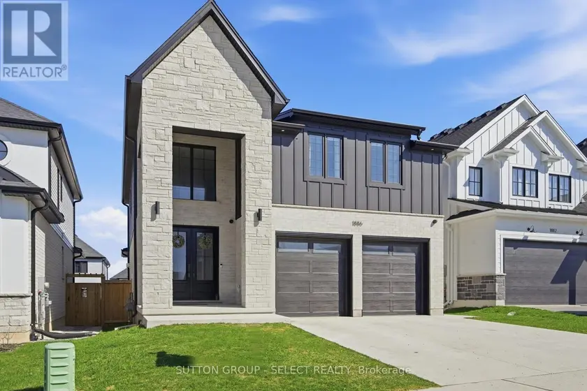 Detached at 1886 FOUNTAIN GRASS DRIVE, London South