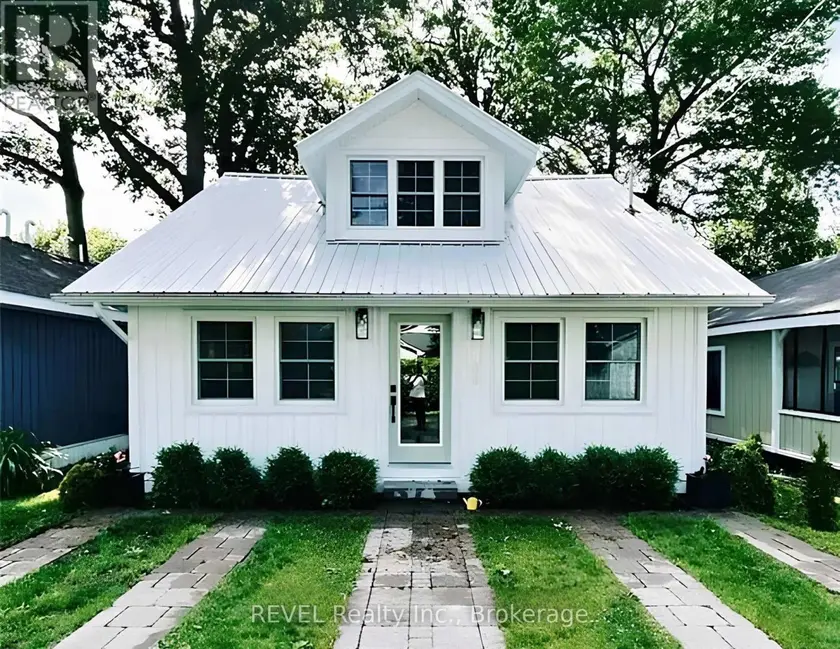 Detached at 399 ELMWOOD AVENUE, Fort Erie