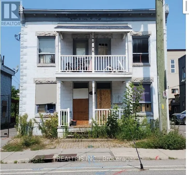 Multiplex at 235-237 ST. PATRICK STREET, Ottawa