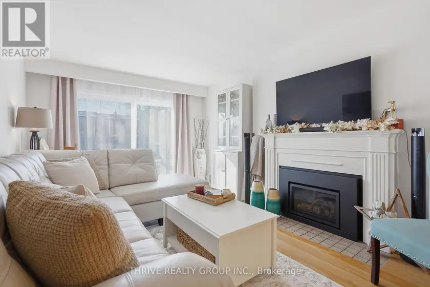 Townhouse at 12 GUILDWOOD WALK, London