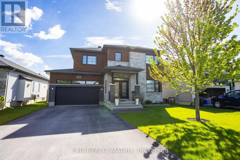 Detached at 431 PROVENCE AVENUE, Russell