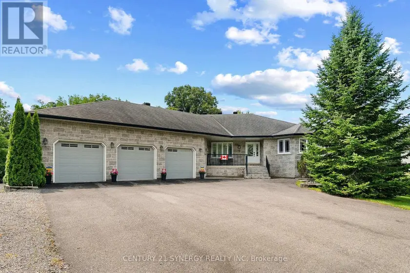 Detached at 21 HOLLY DRIVE, Edwardsburgh/Cardinal