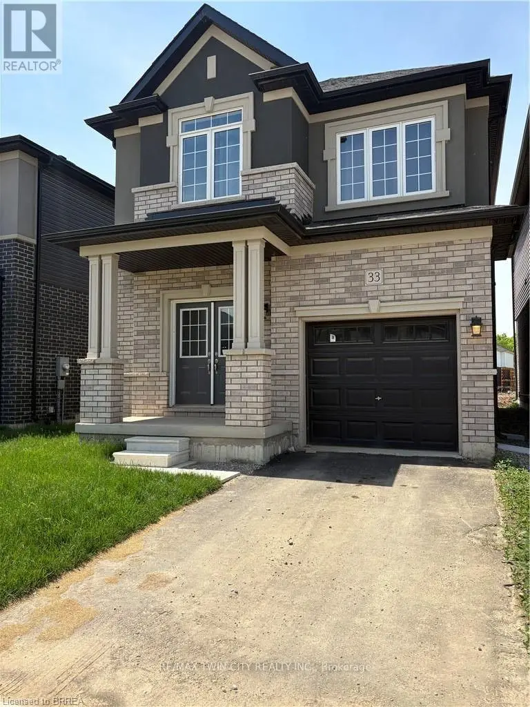 Detached at 33 DENNIS AVENUE