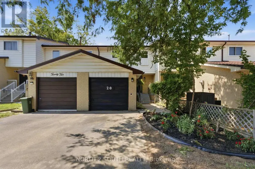 Townhouse at 20 GLEDHILL CRESCENT, Hamilton