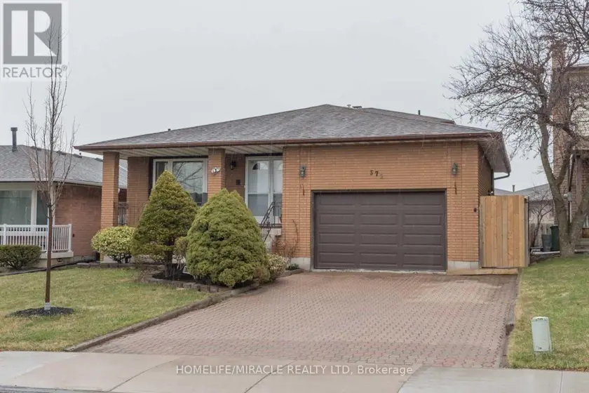 Detached at 575 UPPER HORNING ROAD, Hamilton (Gurnett)