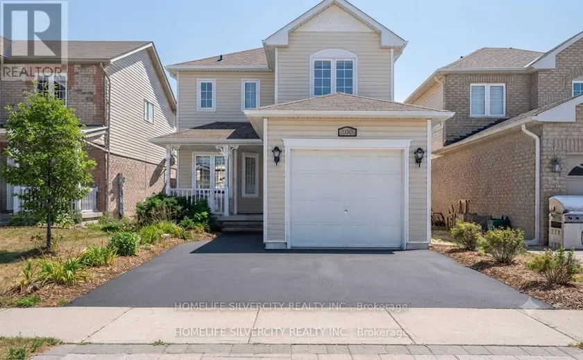 Detached at 680 LANGLAW DRIVE, Cambridge