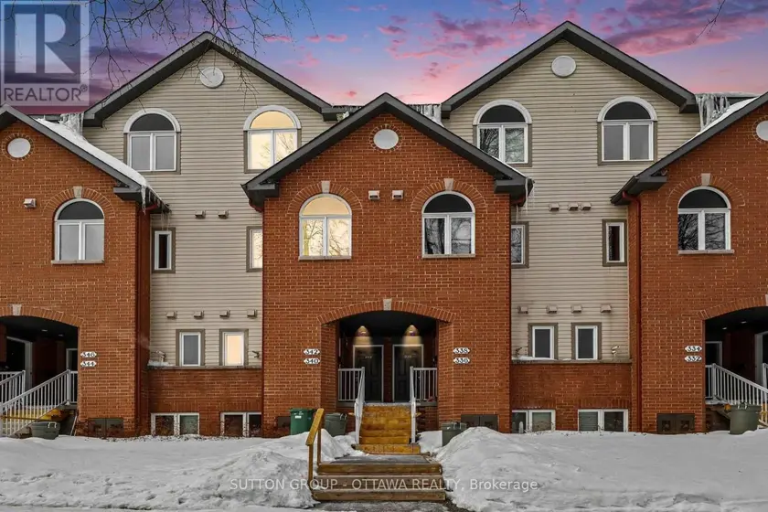 Townhouse at 340 LONDON TERRACE, Ottawa