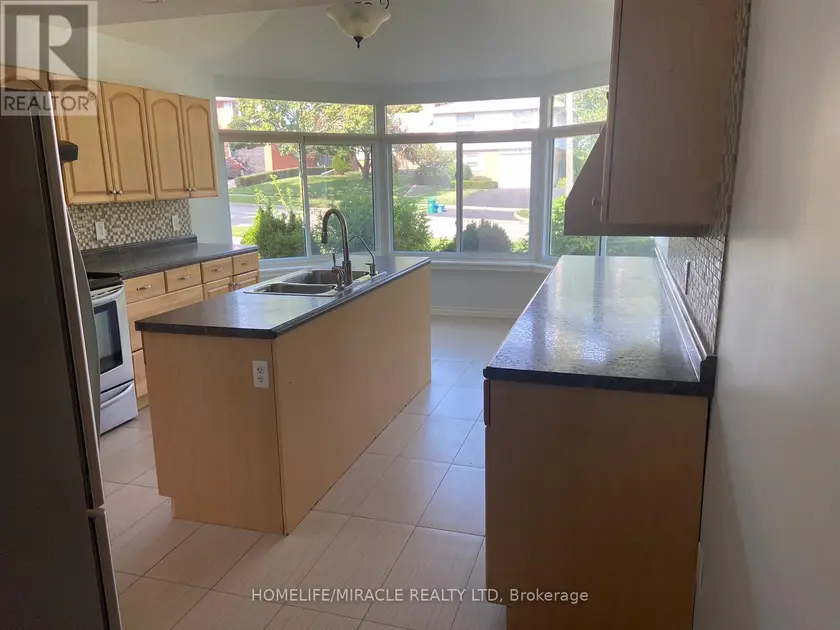 Detached at MAIN FLOOR - 25 THORNRIDGE CRESCENT, Kitchener