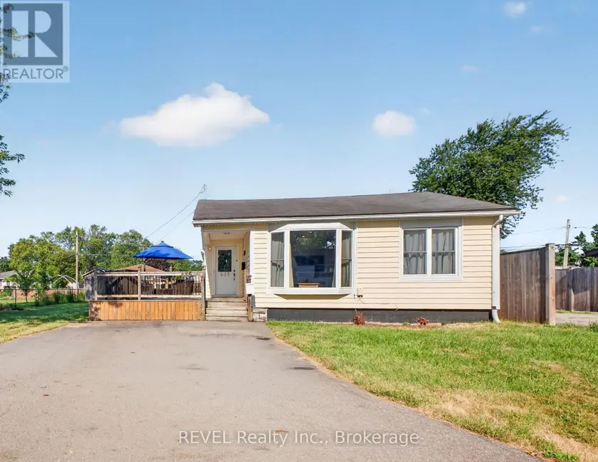 Detached at 435 GRANDVIEW ROAD, Fort Erie