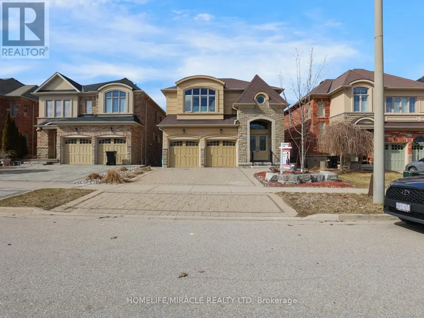 Detached at 584 Pinery Trail, Waterloo