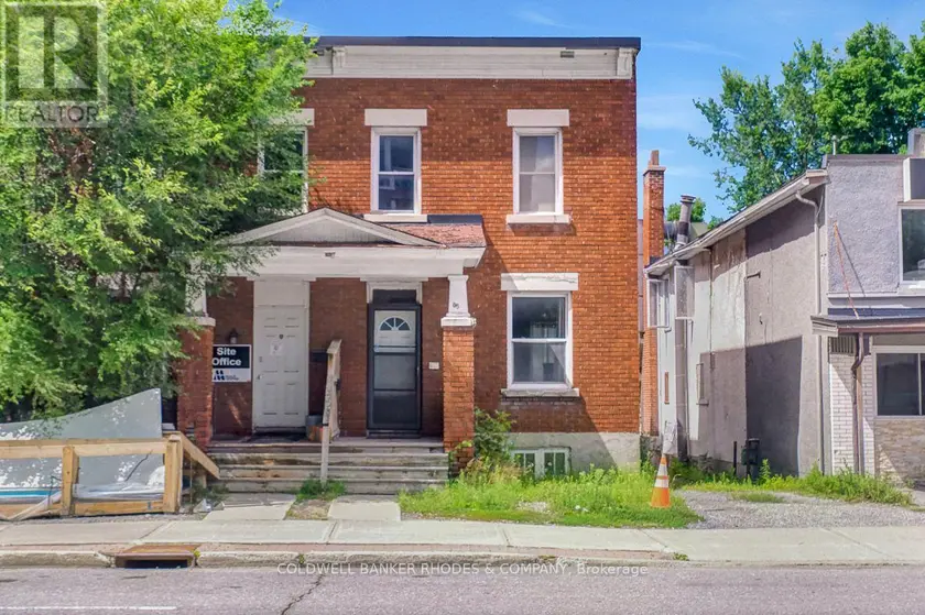 Semi-Detached/Link at 85 RICHMOND ROAD, Ottawa