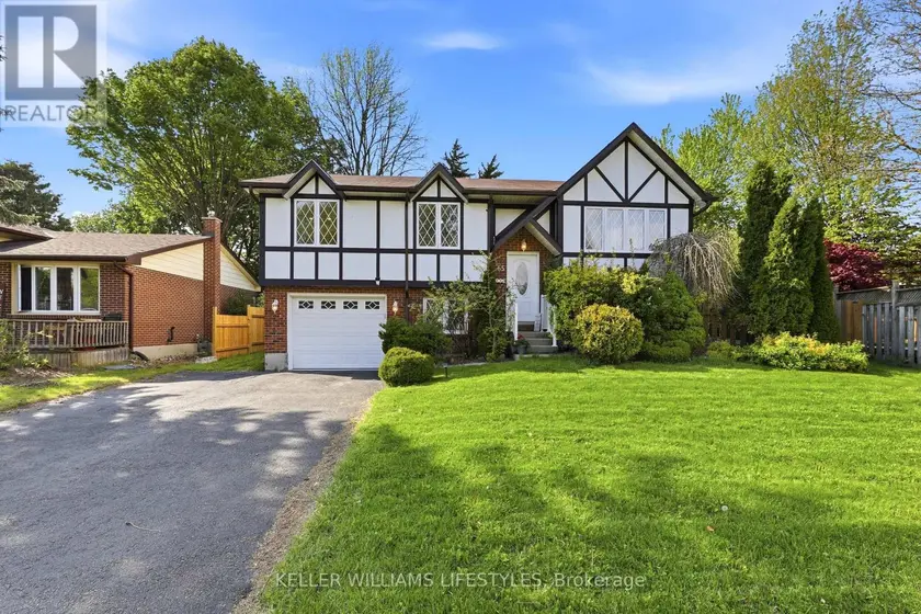 Detached at 65 GABLEWOOD CRESCENT, London North
