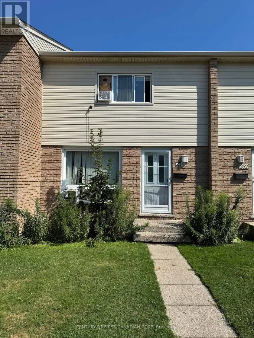 Townhouse at 234 - 1775 CULVER DRIVE, London