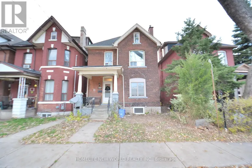 Detached at LOWER - 27 NIGHTINGALE STREET, Hamilton