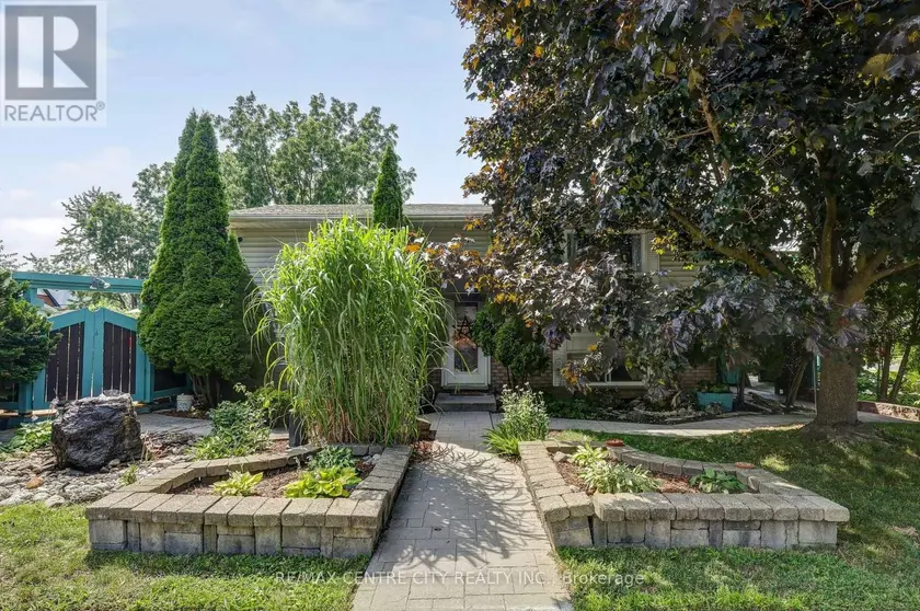 Detached at 37 FIFTH AVENUE, St. Thomas