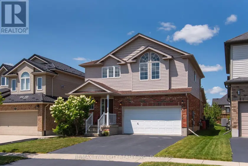Detached at 24 JOSEPH LICHTI LANE, Wilmot