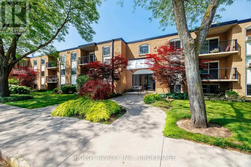 Apartment at 210 - 6 WESTLAKE LANE, St. Catharines
