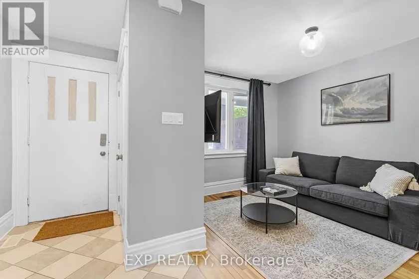 Townhouse at 119 HOPEWELL AVENUE, Ottawa