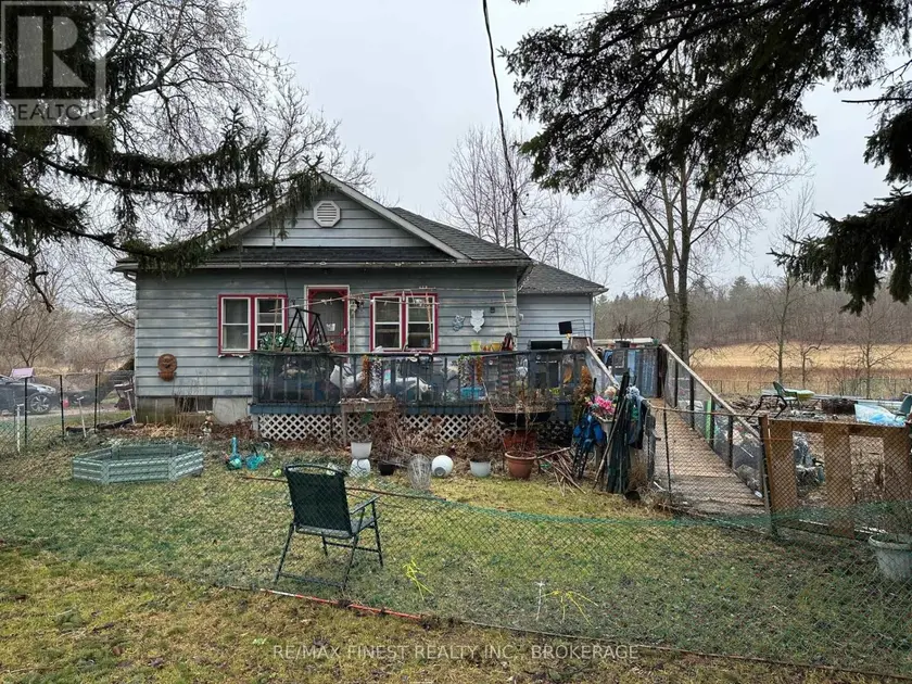 Detached at 1440 MOUNTAIN GROVE ROAD, Frontenac