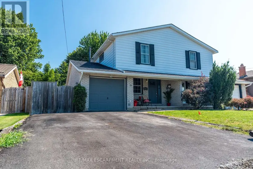 Semi-Detached/Link at 54 KINROSS STREET, Haldimand