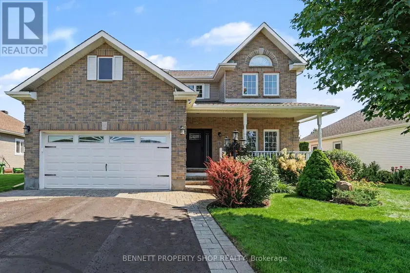 Detached at 32 ROCHELLE DRIVE, Ottawa