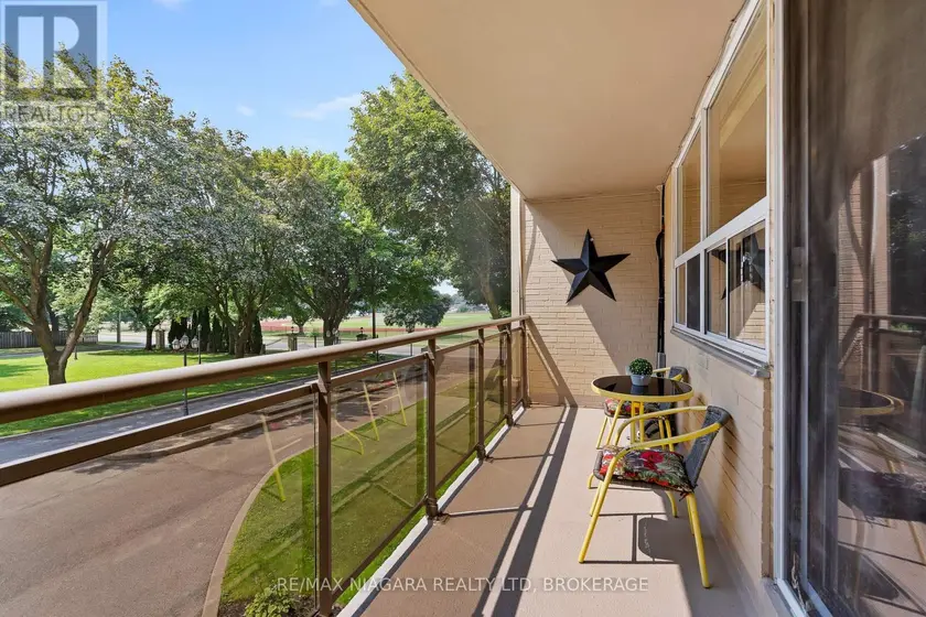 Apartment at 205 - 6390 HUGGINS STREET, Niagara Falls