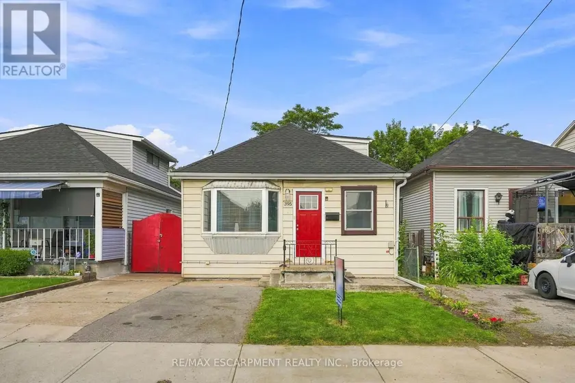 Detached at 395 AVONDALE STREET, Hamilton