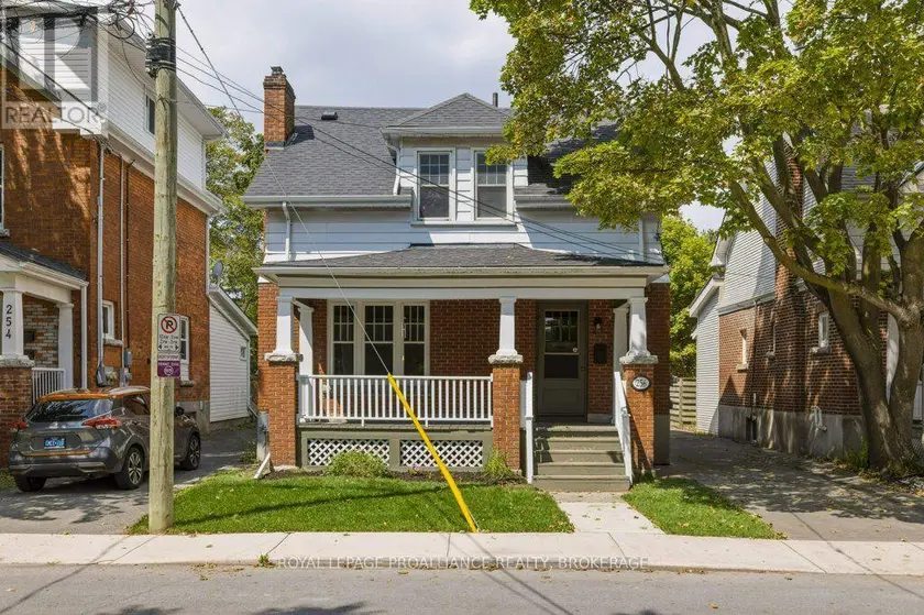 Detached at 256 COLLINGWOOD STREET, Kingston