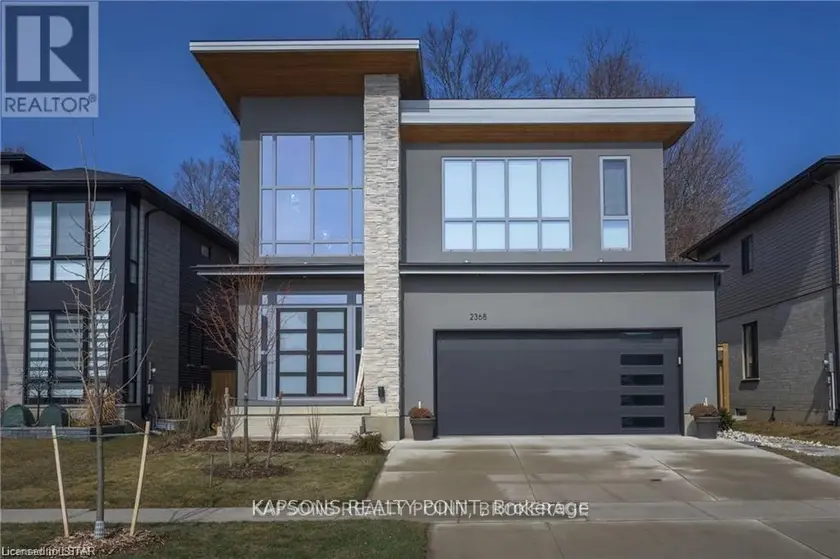 Detached at 2368 RED THORNE AVENUE, London South