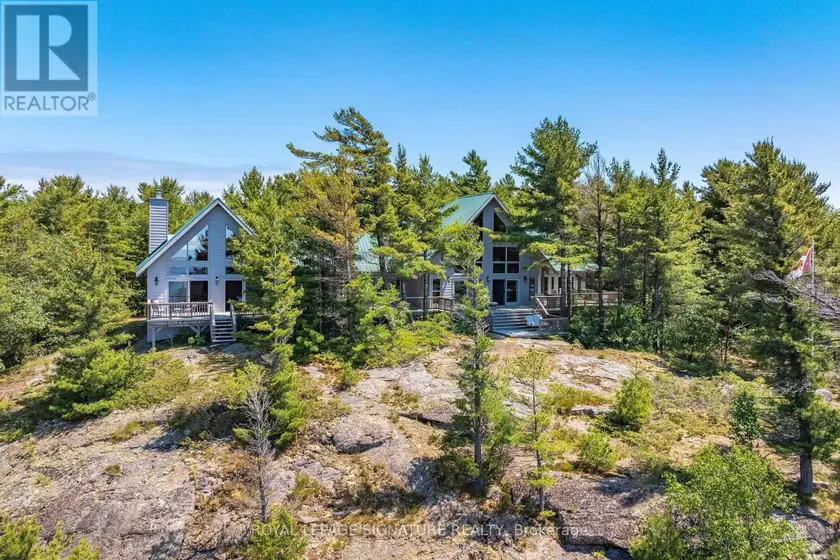 Detached at B350 ECHO ISLAND, The Archipelago
