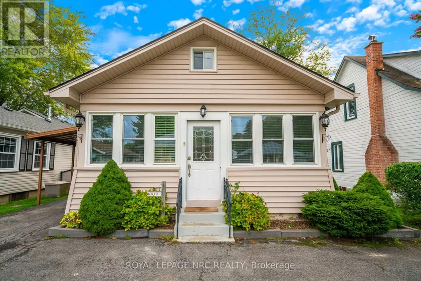 Detached at 310 EASTWOOD AVENUE, Fort Erie