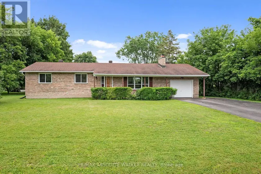 Detached at 1447 STAGECOACH ROAD, Ottawa