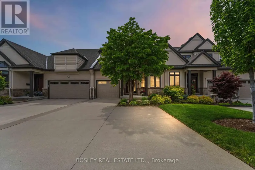 Townhouse at 13 EMERALD COMMON, St. Catharines