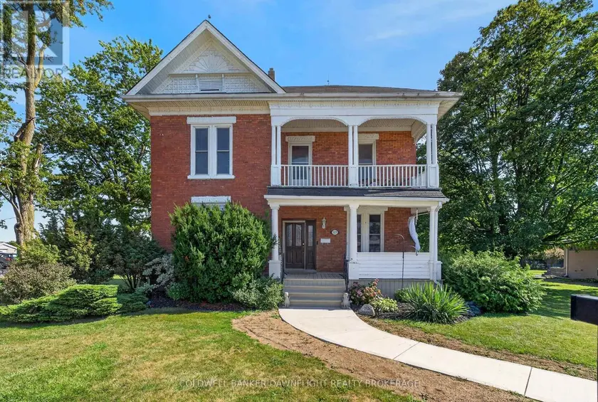 Detached at 117 MAIN STREET E, South Huron