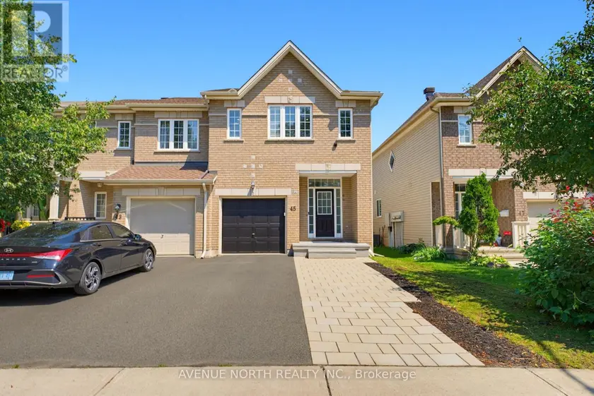 Townhouse at 45 SADDLESMITH CIRCLE, Ottawa