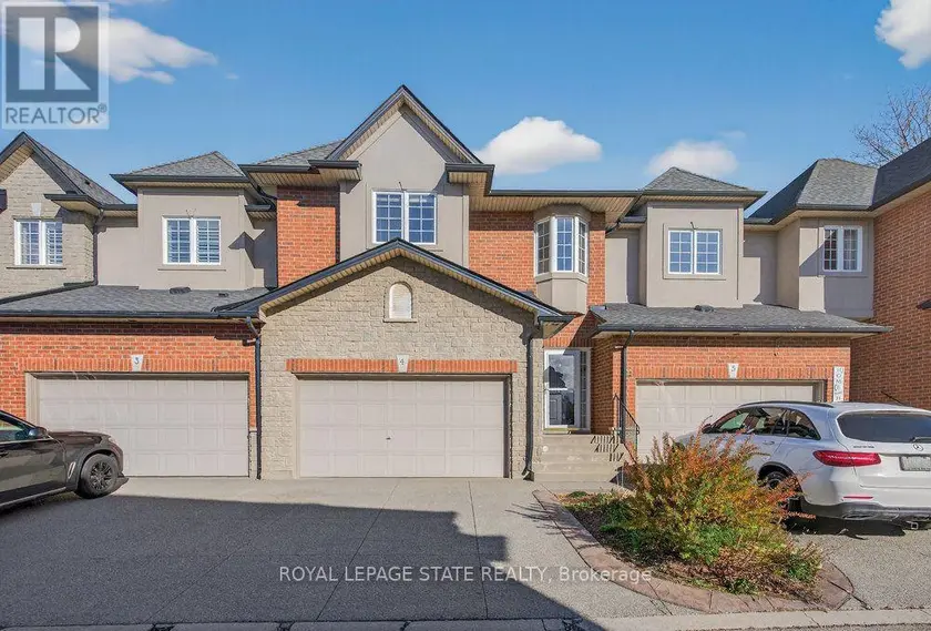 Townhouse at 4 - 97 SUNVALE PLACE, Hamilton (Stoney Creek)