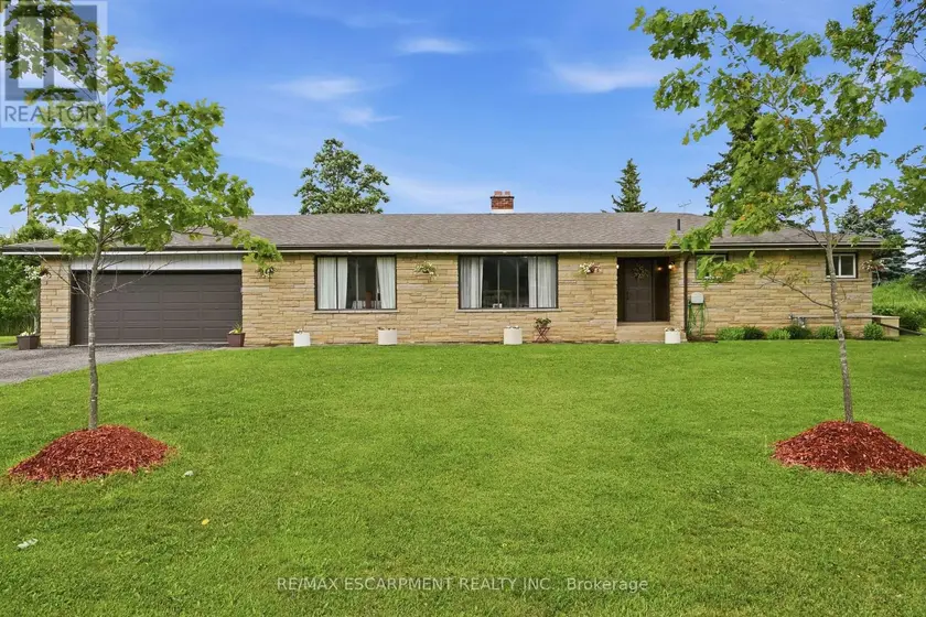 Detached at 1408 EDGEWOOD ROAD, Hamilton