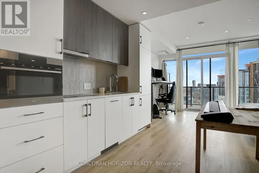 Apartment at 1710 - 741 KING STREET W, Waterloo