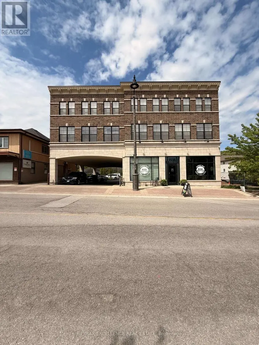 Apartment at 102 - 1518 PELHAM STREET, Pelham