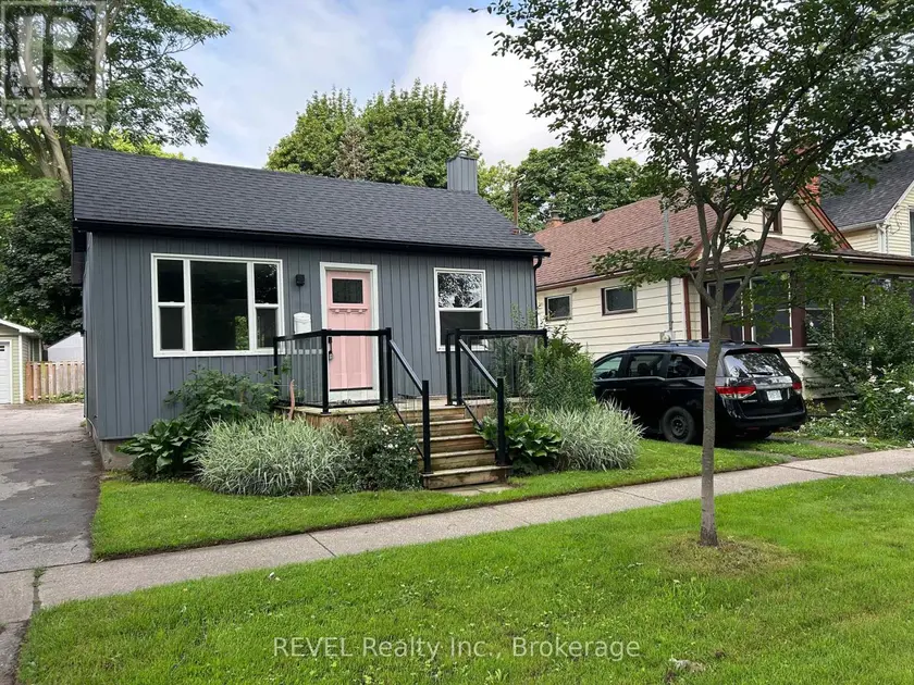 Detached at 43 WILEY STREET, St. Catharines