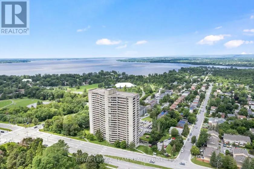 Apartment at 1402 - 415 GREENVIEW AVENUE, Ottawa