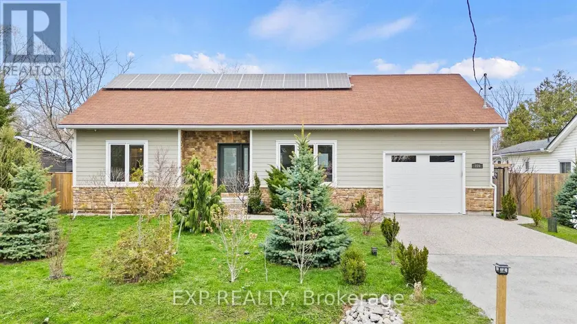 Detached at 226 WESTWOOD AVENUE, Fort Erie
