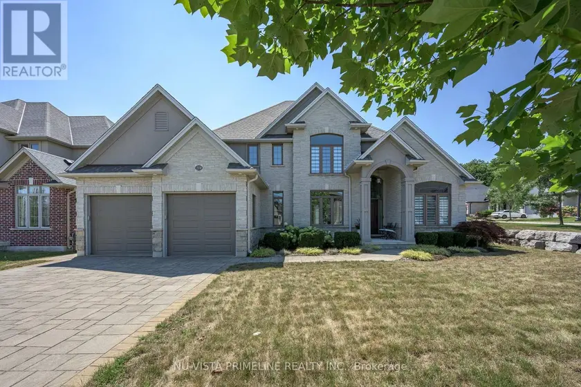 Detached at 2330 DAUNCEY CRESCENT, London North
