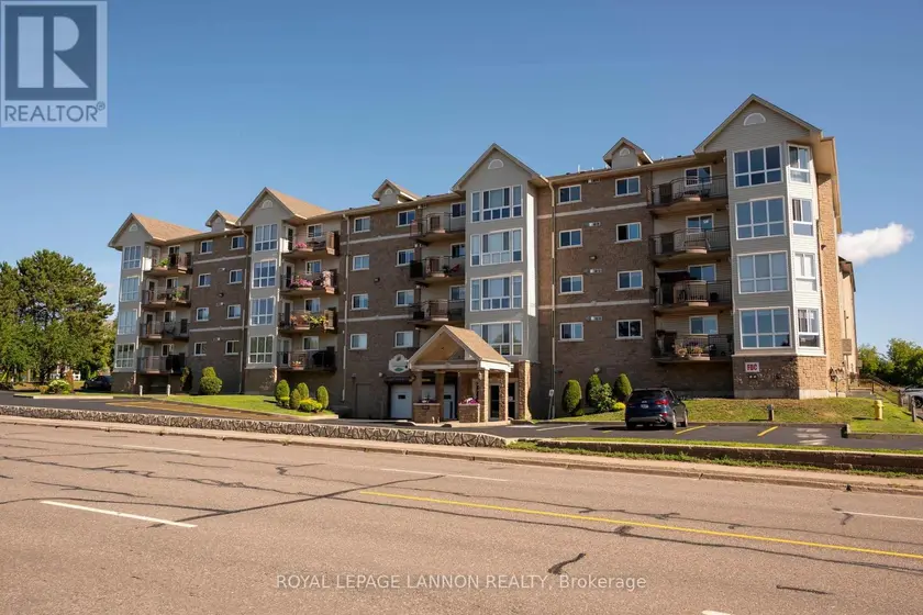 Apartment at 101 - 620 RED RIVER ROAD, Thunder Bay
