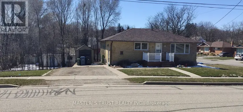Detached at UPPER - 30 WILLIAM STREET, Guelph
