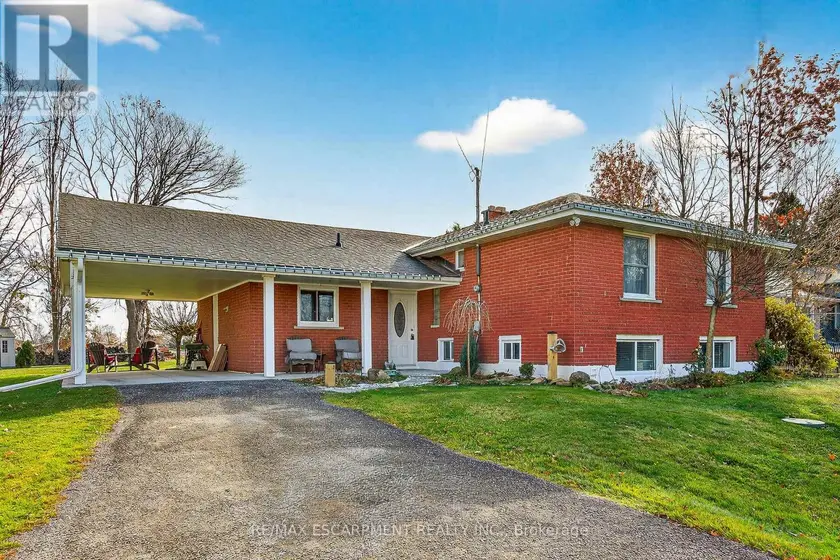 Detached at 1597 TRINITY CHURCH ROAD, Hamilton