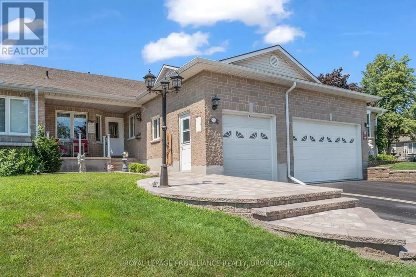 Townhouse at 523 TRIMBLE GATE, Kingston