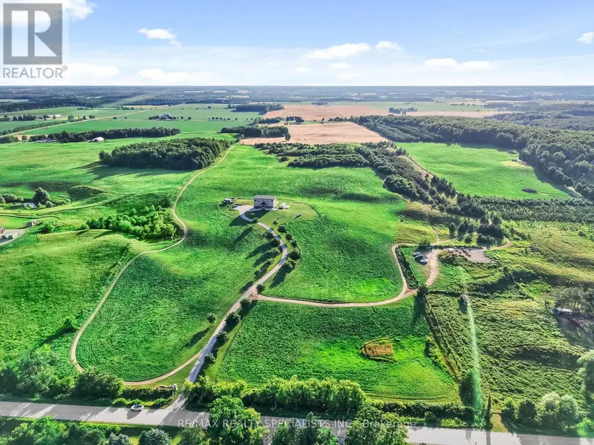 Detached at 676378 CENTRE ROAD, Mulmur