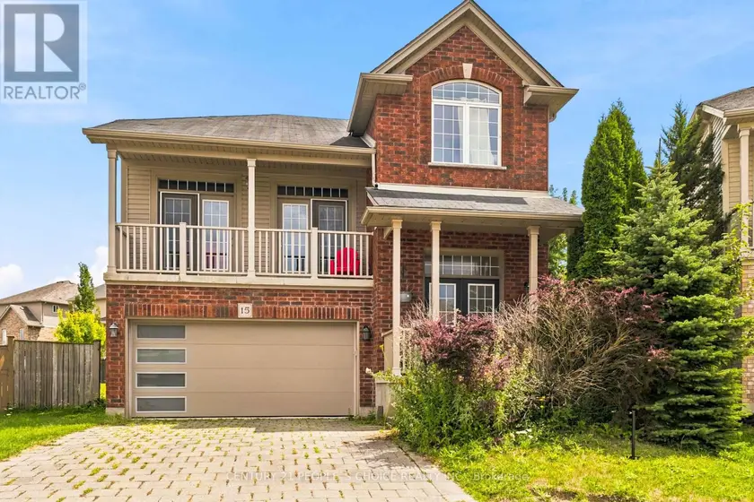 Detached at 15 - 400 SKYLINE AVENUE, London North